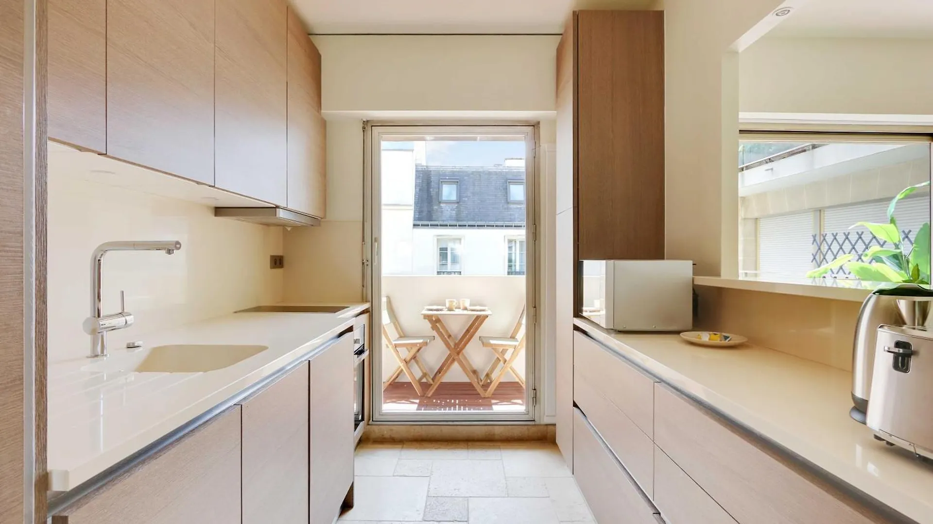 Chic Apartment - 1Br-4P - Place Des Vosges Paris Frankrig
