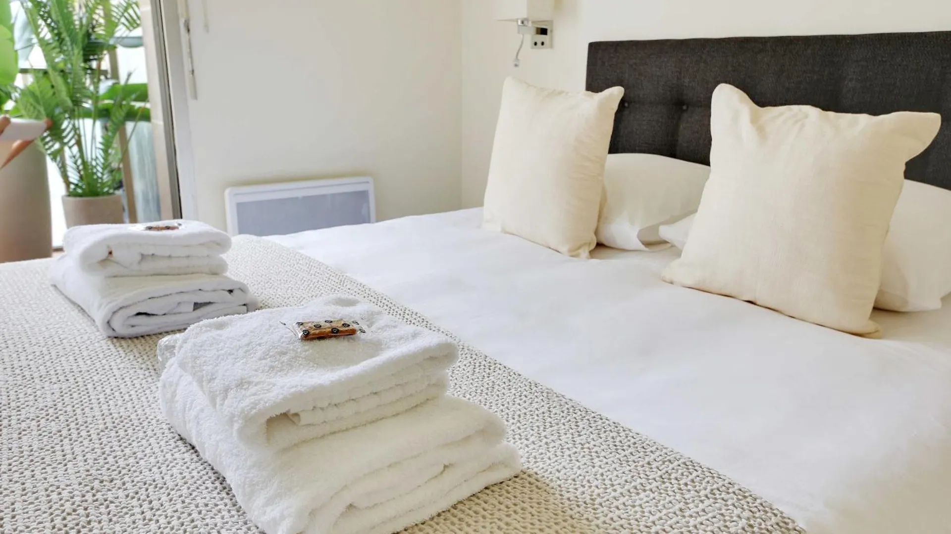 Chic Apartment - 1Br-4P - Place Des Vosges Paříž 0*,